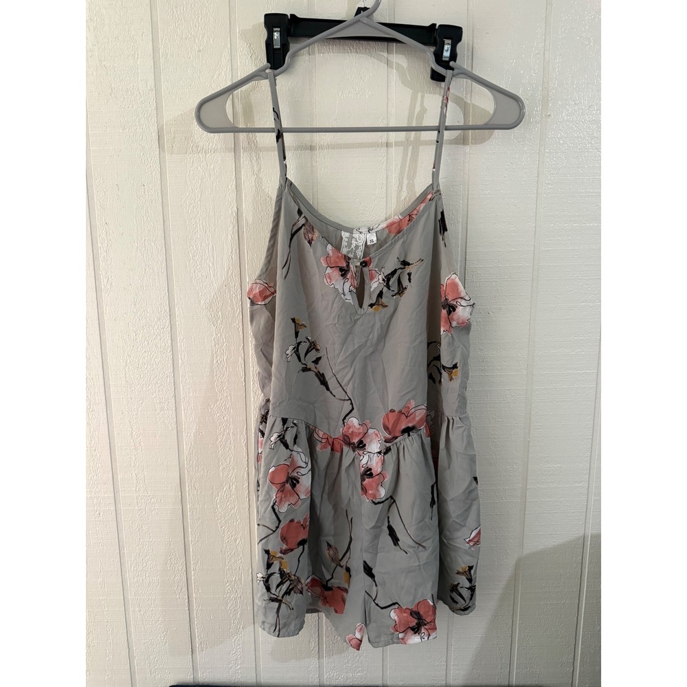 Sage Green Floral Sleeveless Keyhole Romper with Ruffle Hem Small